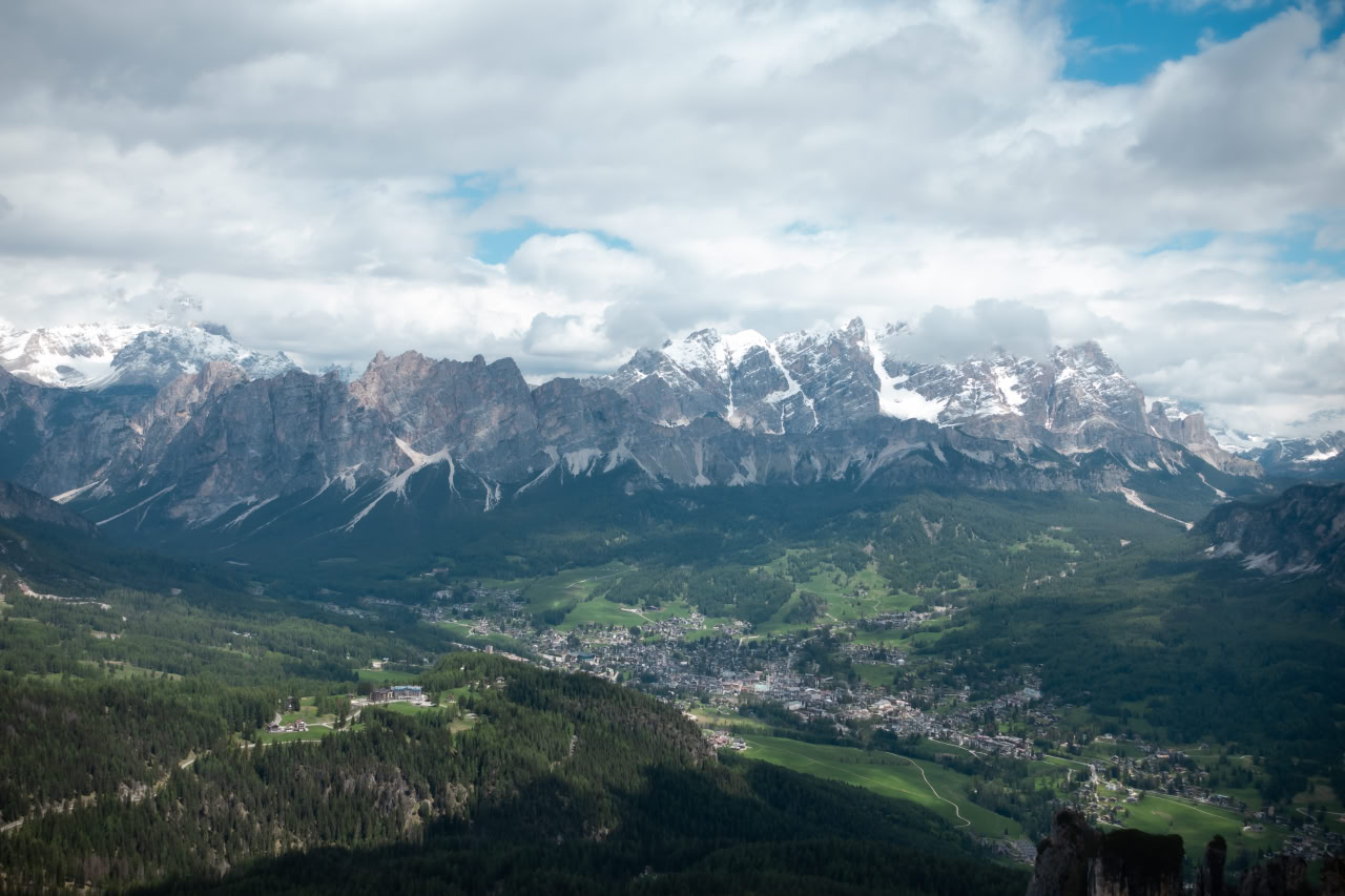 Cortina